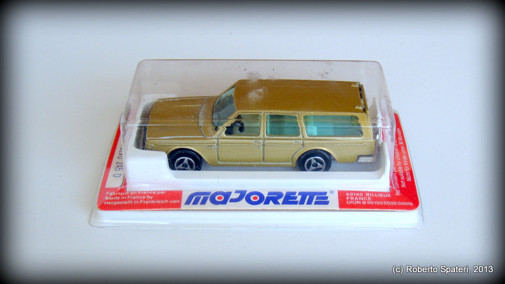 Majorette Volvo 245 D (n.220)